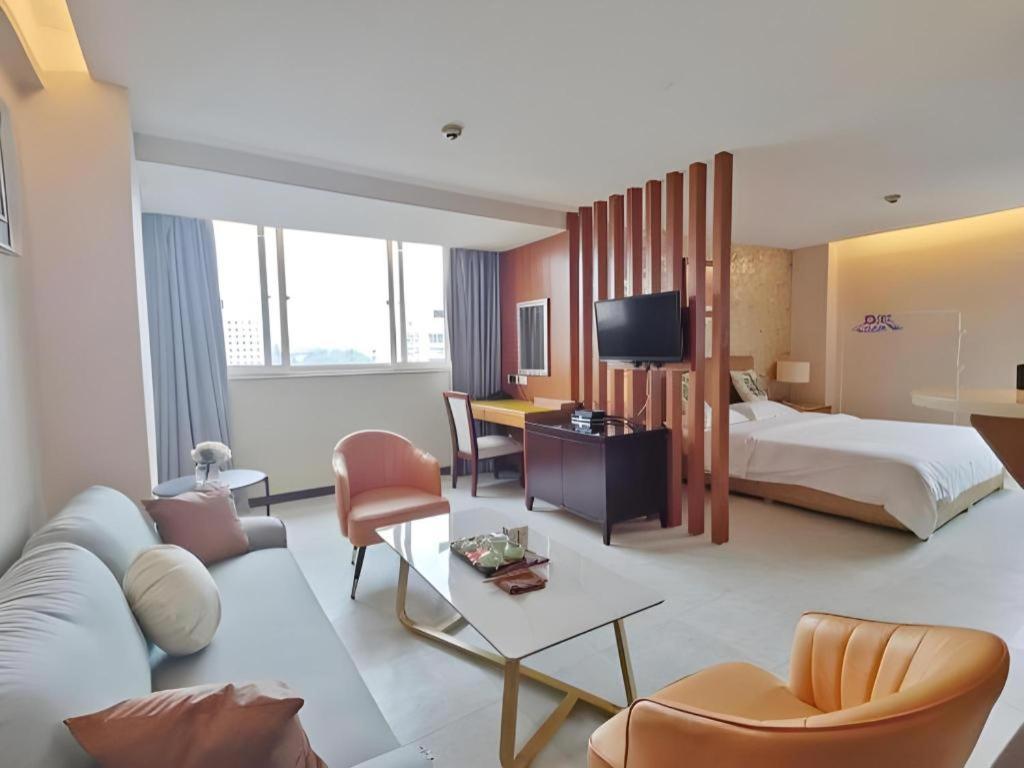 Wings Hotel Гуанчжоу Экстерьер фото