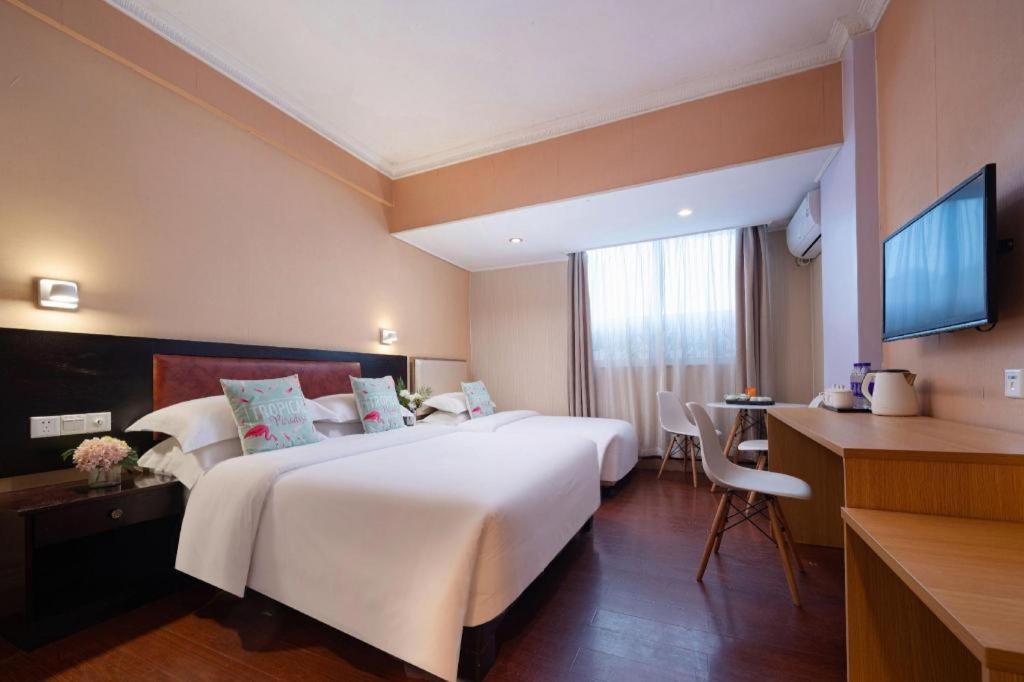 Wings Hotel Гуанчжоу Экстерьер фото