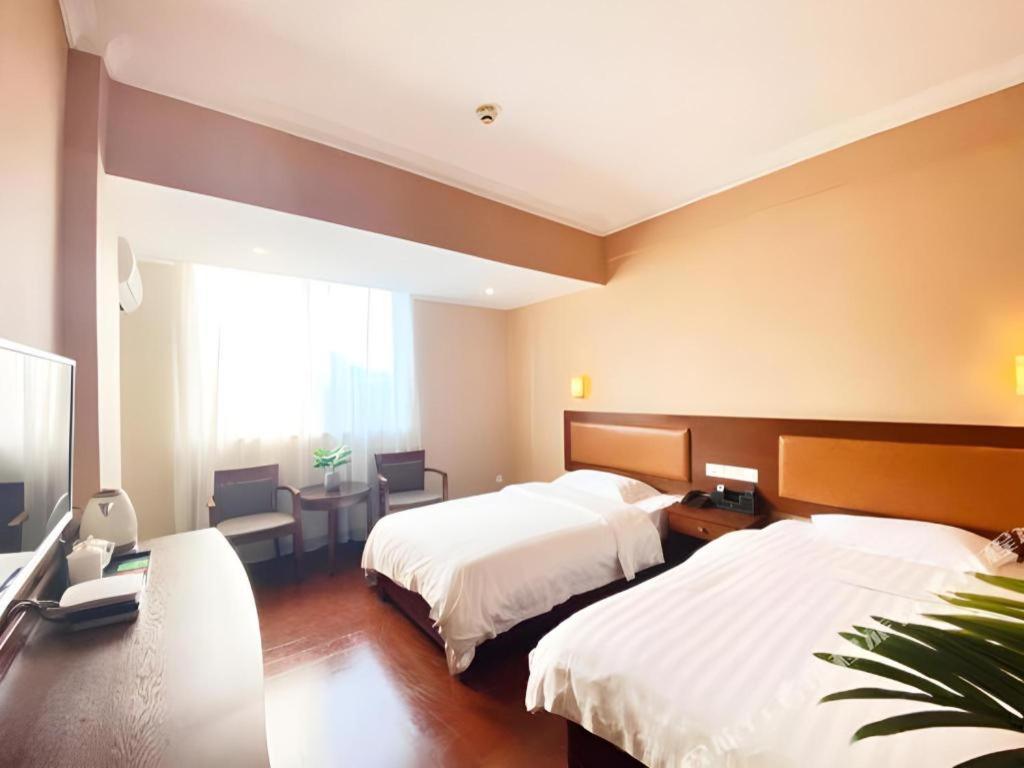 Wings Hotel Гуанчжоу Экстерьер фото