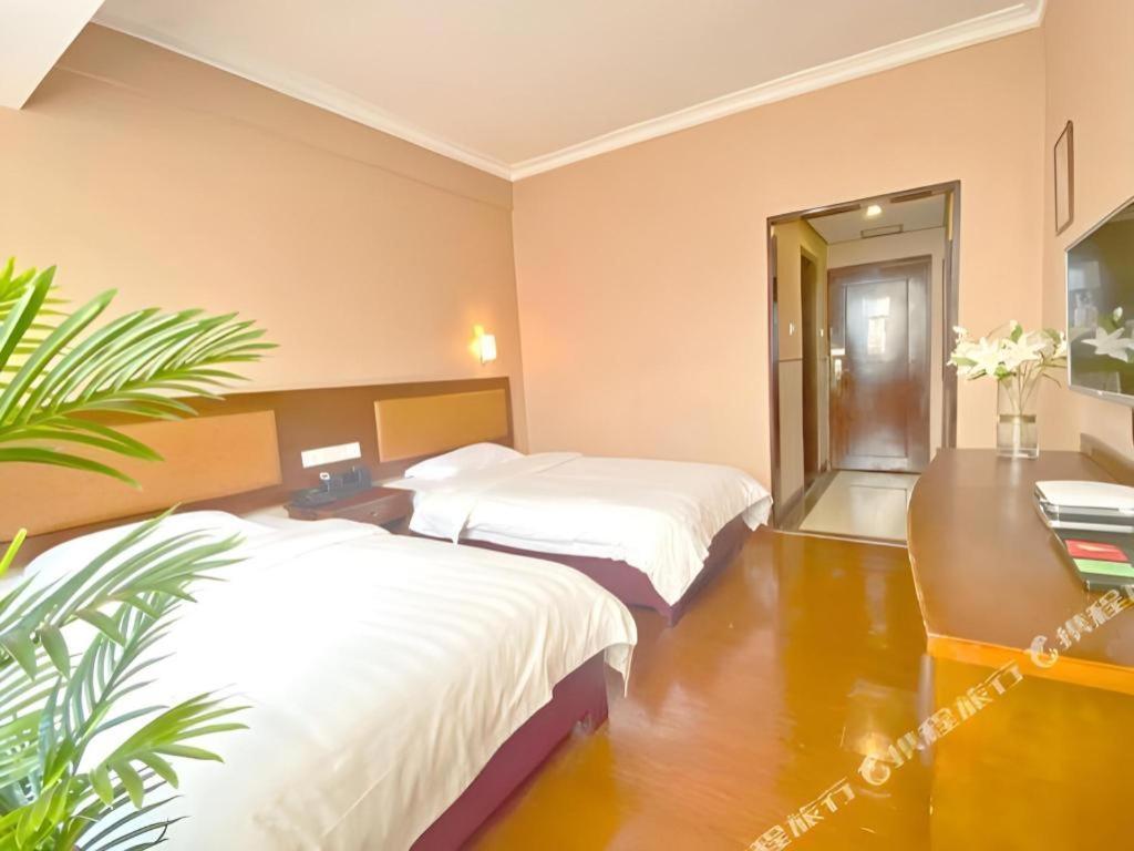 Wings Hotel Гуанчжоу Экстерьер фото