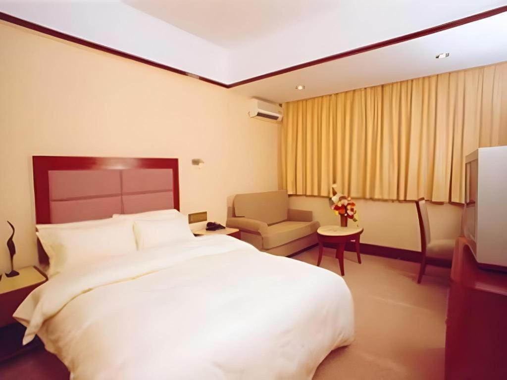 Wings Hotel Гуанчжоу Экстерьер фото